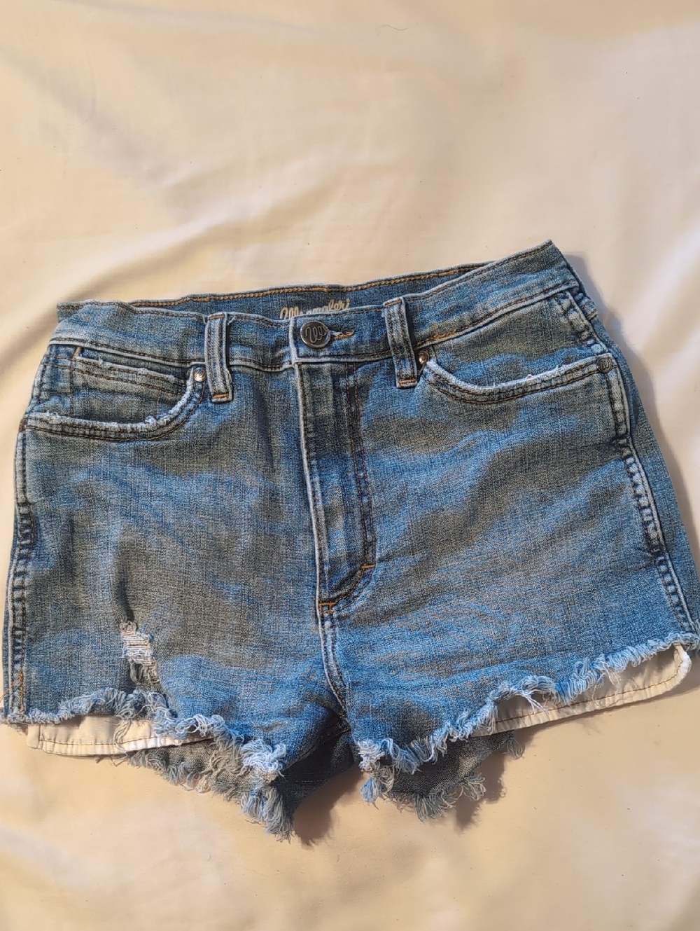 Mid Rise Wrangler Shorts Size 3